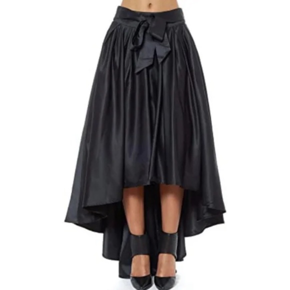 Gracia Black Asymmetrical Skirt - Picture 1 of 3
